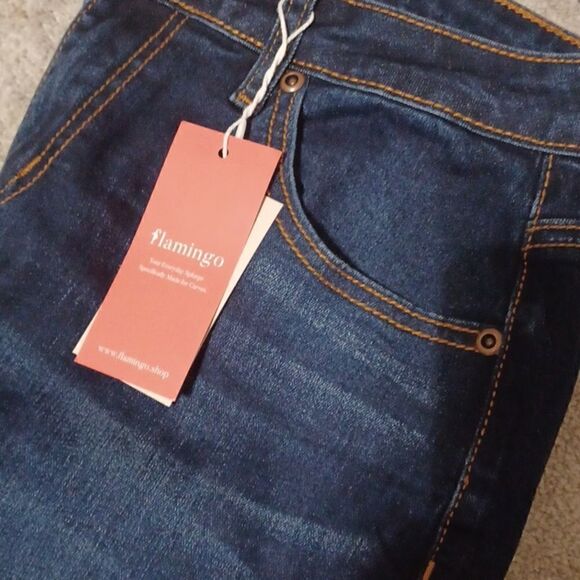 Flamingo jeans, flares, denim, size large, butt lift, dark blue,Stretch, new - Picture 3 of 6